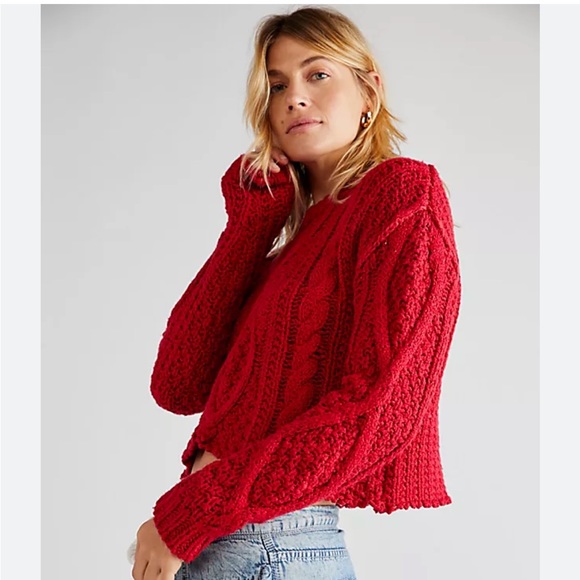 NWT FREE PEOPLE CUTTING EDGE CABLE
Color:CRANBEBRY SIZE: XS AND XL - Picture 4 of 5